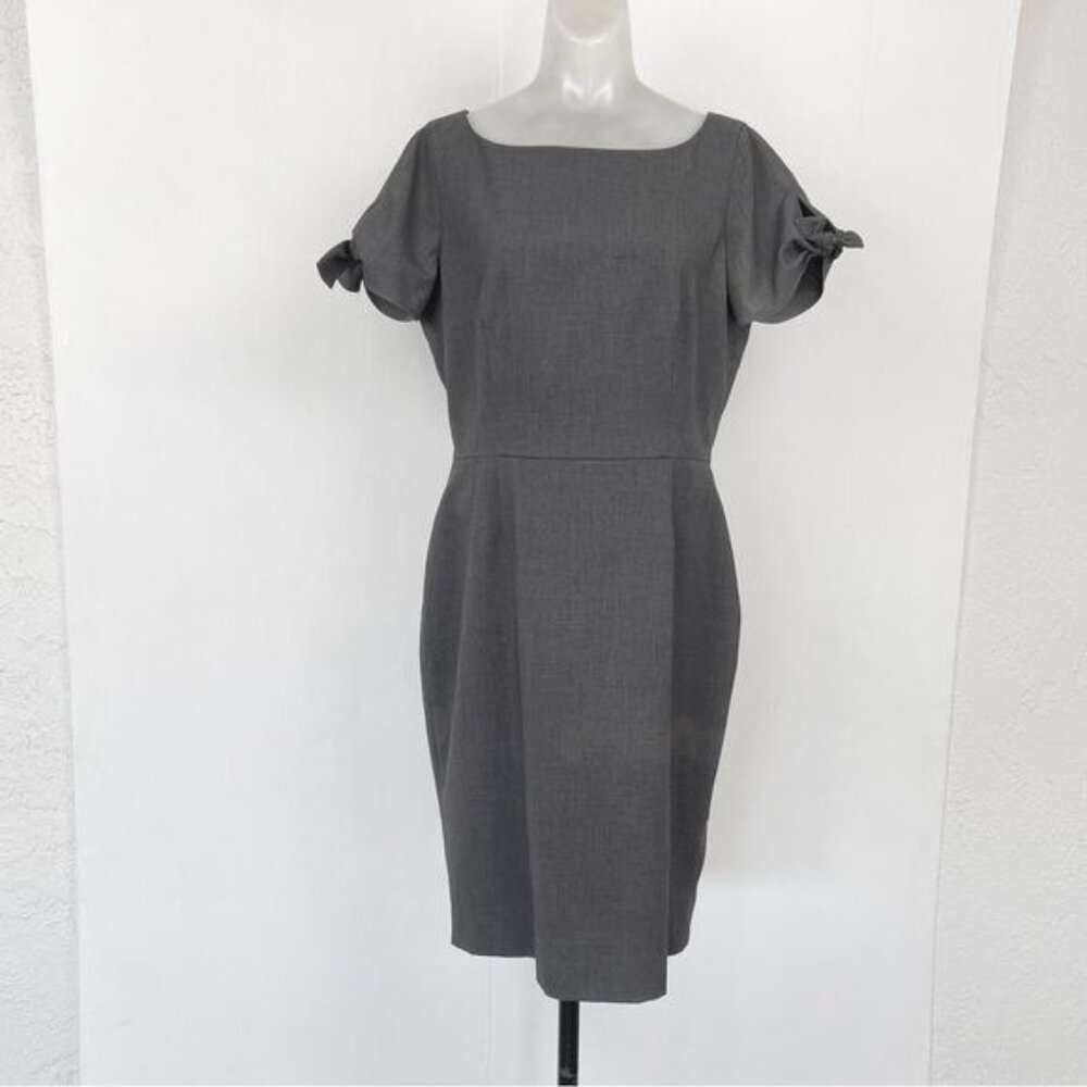 Calvin Klein Gray Sheath knee lenght Dress with Boat Neck & Bow Sleeves 10
